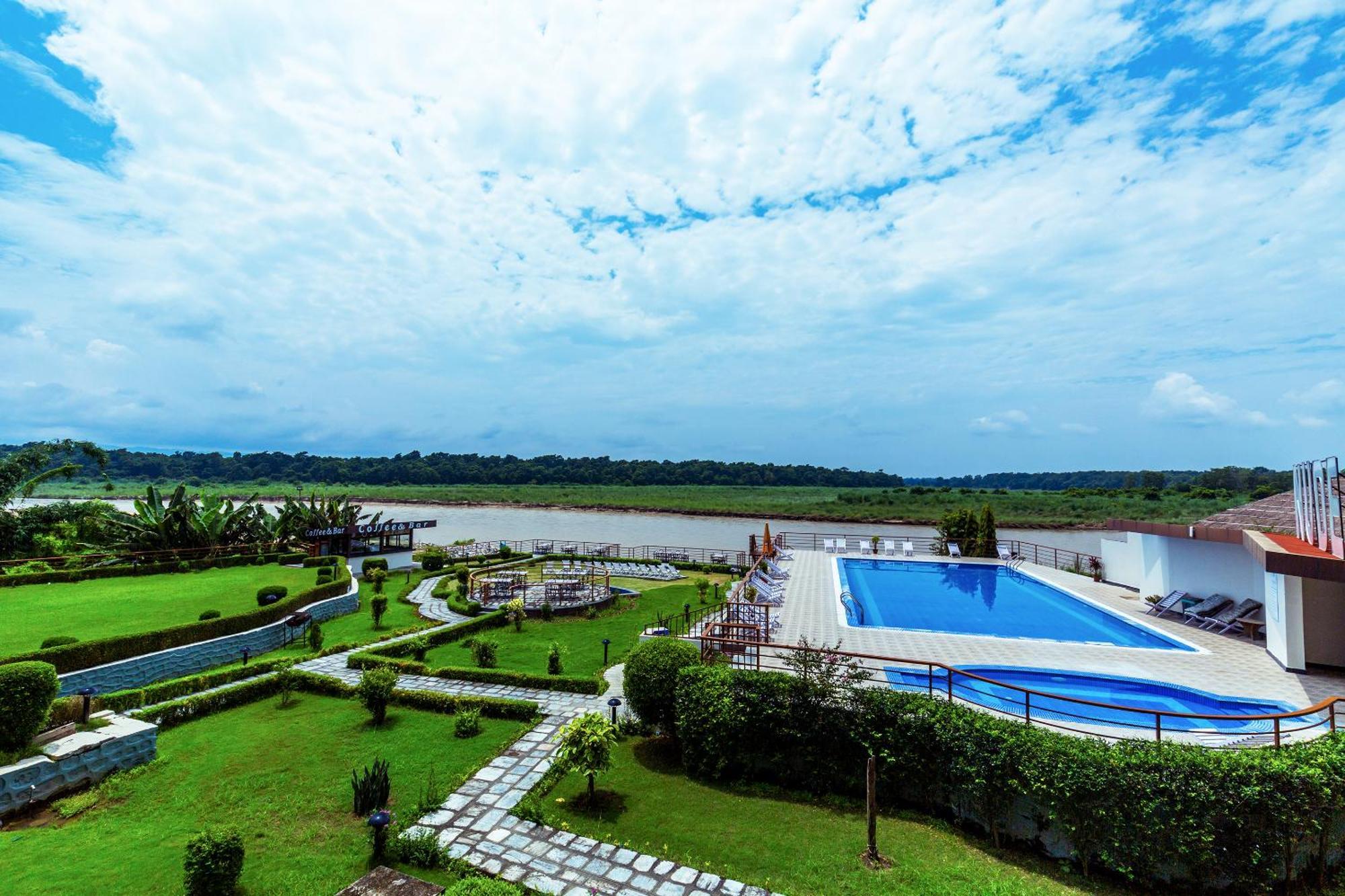 Park Safari Resort, Chitwan National Park Esterno foto
